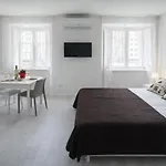 Hotiday Corso Italia 3* ترييستي